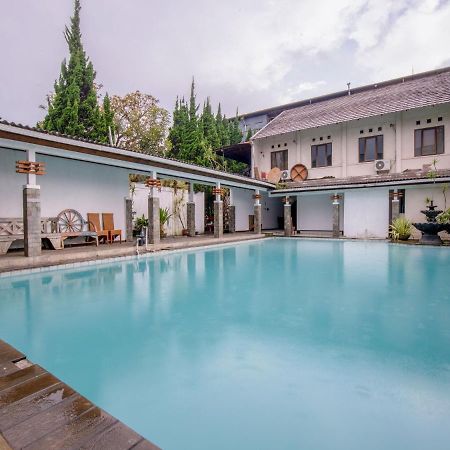 Takashimaya Hotel & Convention Lembang Ngoại thất bức ảnh